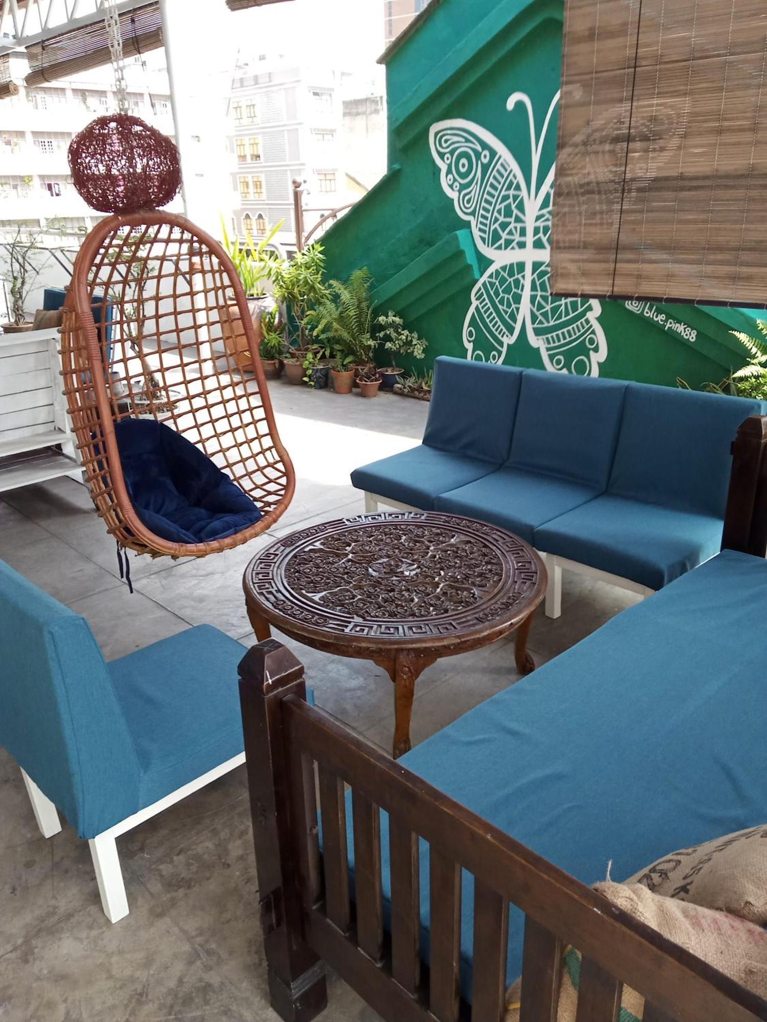Birdnest Guesthouse, Gaia Rooftop Cafe — Photos 1